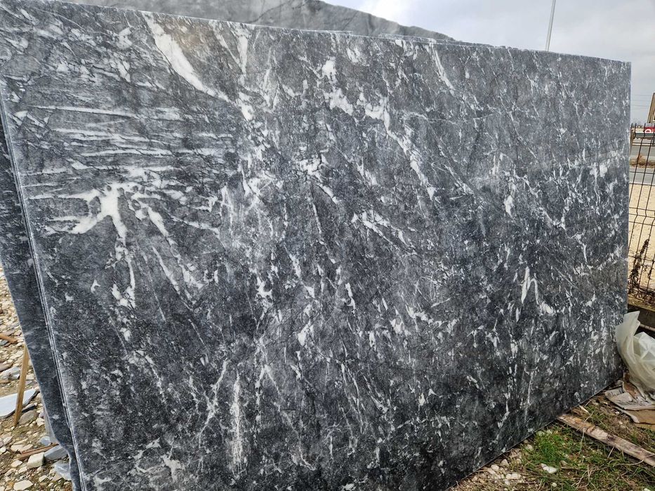 Подпрозоречни первази Мрамор Торос  - 30 лв.л.м. с фаска и водобран