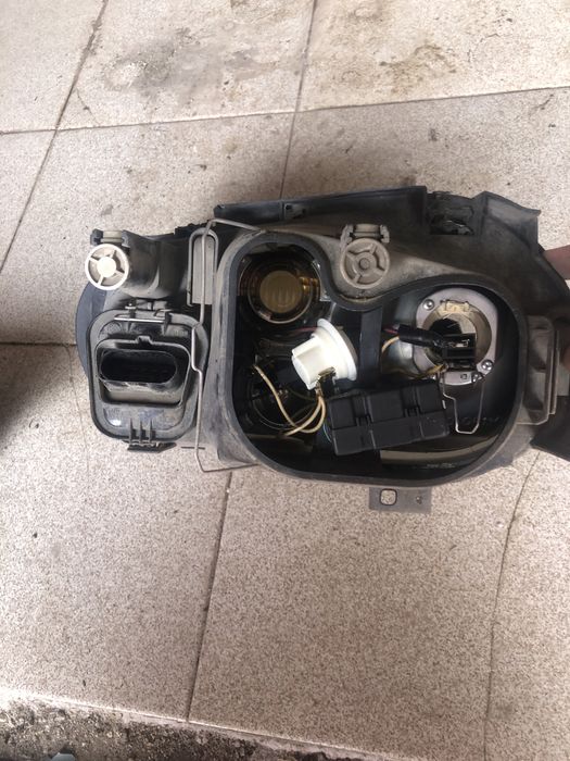 Фарове Голф 4 за части