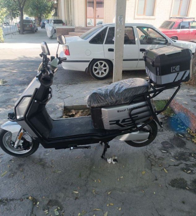 Продаете Новый электронный скутер