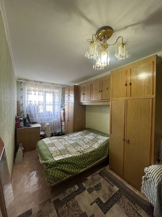 Продам 2 комнатную квартиру