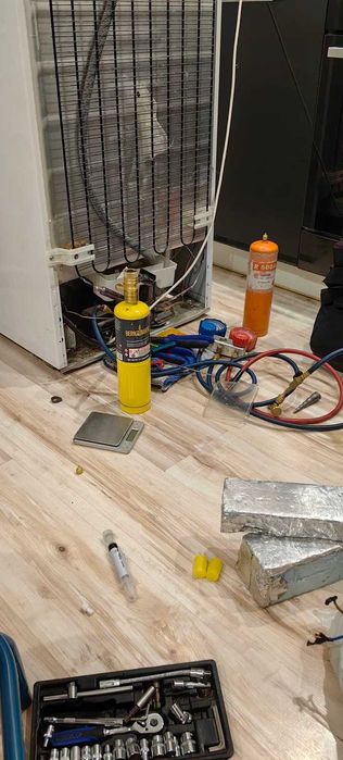 Ремонт холодильников