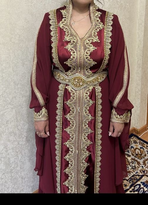 Продам шикарное платье