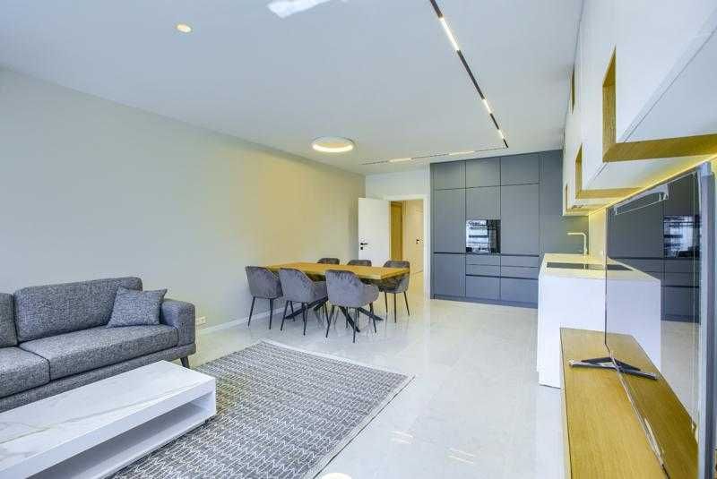 Продава се Тристаен апартамент в София, Център - 102 кв.м за 715 €/кв.м - Снимка #6