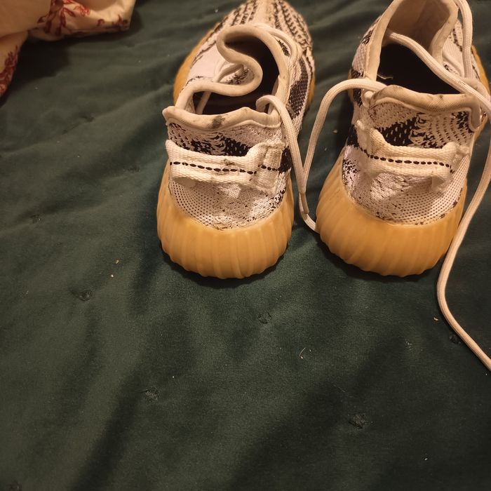 Adidași adidas boost yzy350 Nr 36