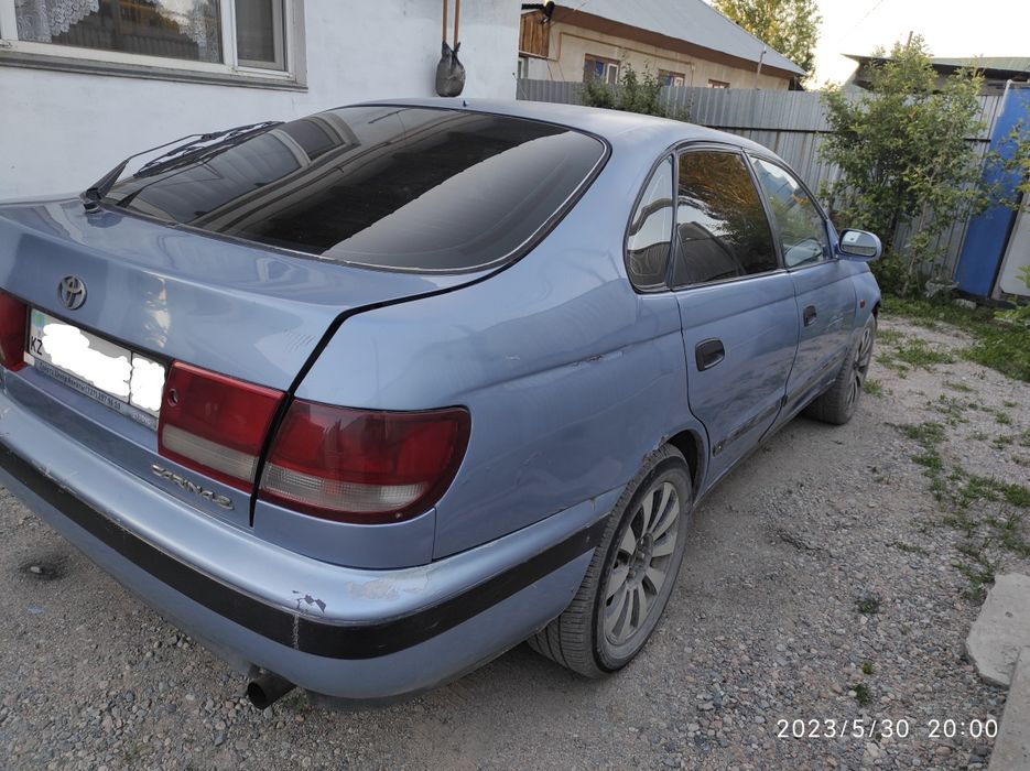 Продам машину на ходу