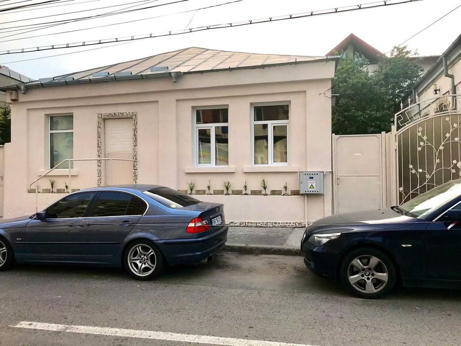 Inchiriez Spațiu Ultracentral stradal, ideal firmă birou, lânga BCR