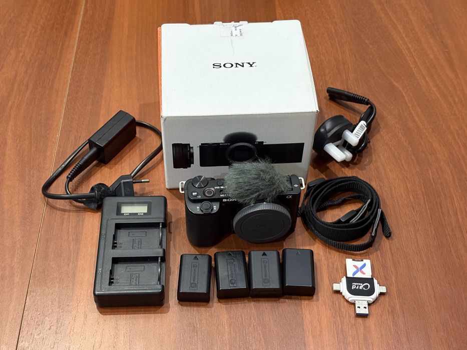 Sony zv e10 body+комплект