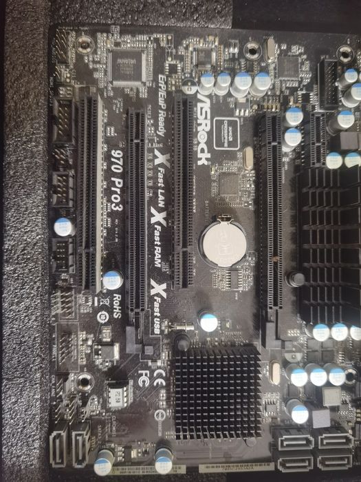 Asrock 970 pro3 ram 2x8gb AMD fx8350