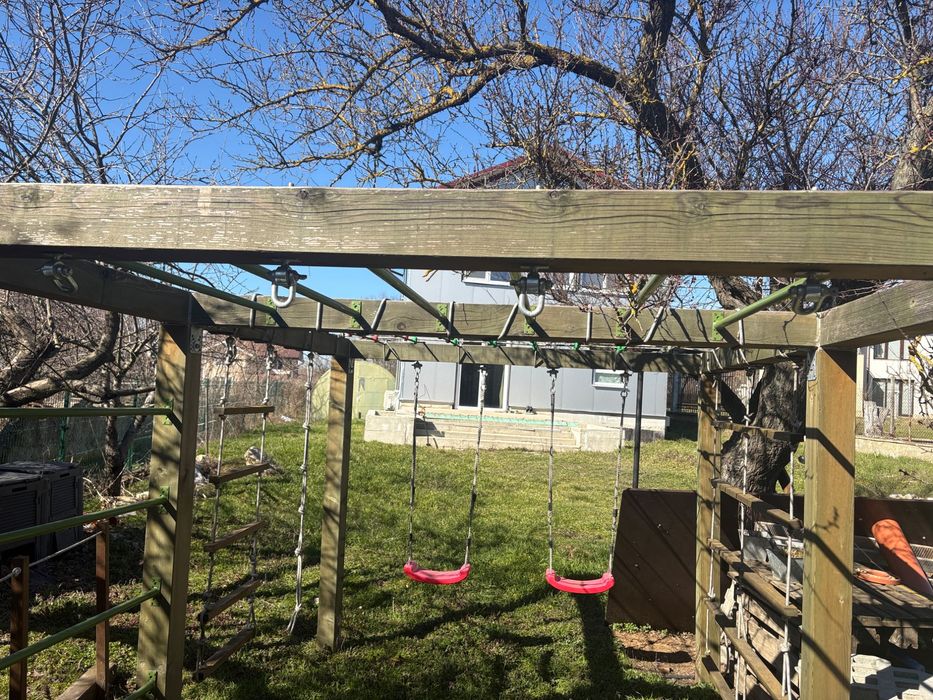 Детска катерушка / фитнес конструкция за двор