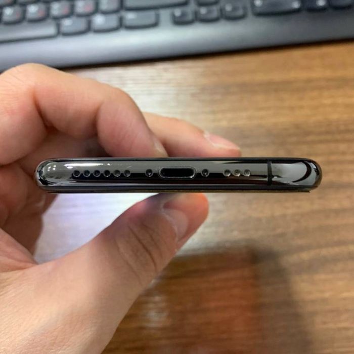 Iphone Xs 256 sotiladi