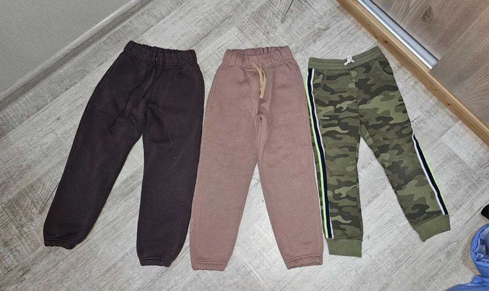 Джинсы Levis и штаны Cartes на 6-7лет