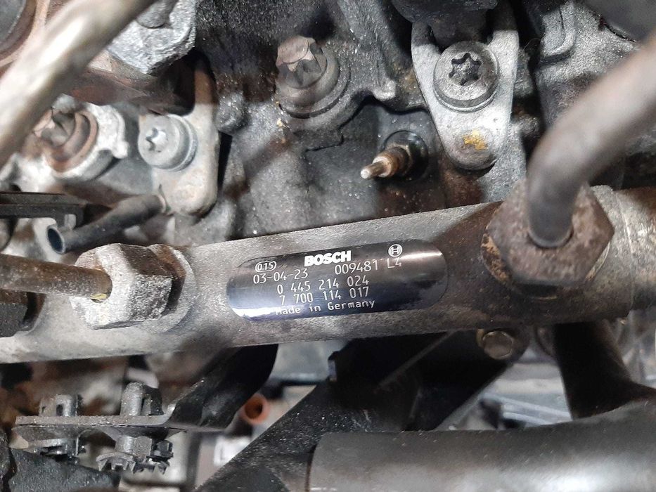 Rampa injectoare 1.9 dci mitsubishi space star renault trafic laguna megane 2 scenic 2 0445214024