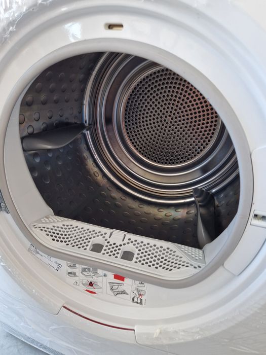 Сушилня AEG SERIES 7000 Термопомпа  8кг