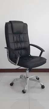 Офисное кресло Leo. Бесплатная доставка!!!