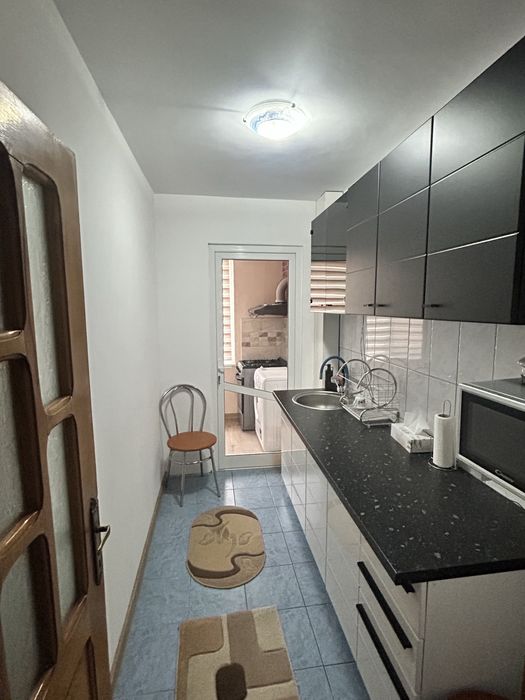 Vand apartament 2 camere