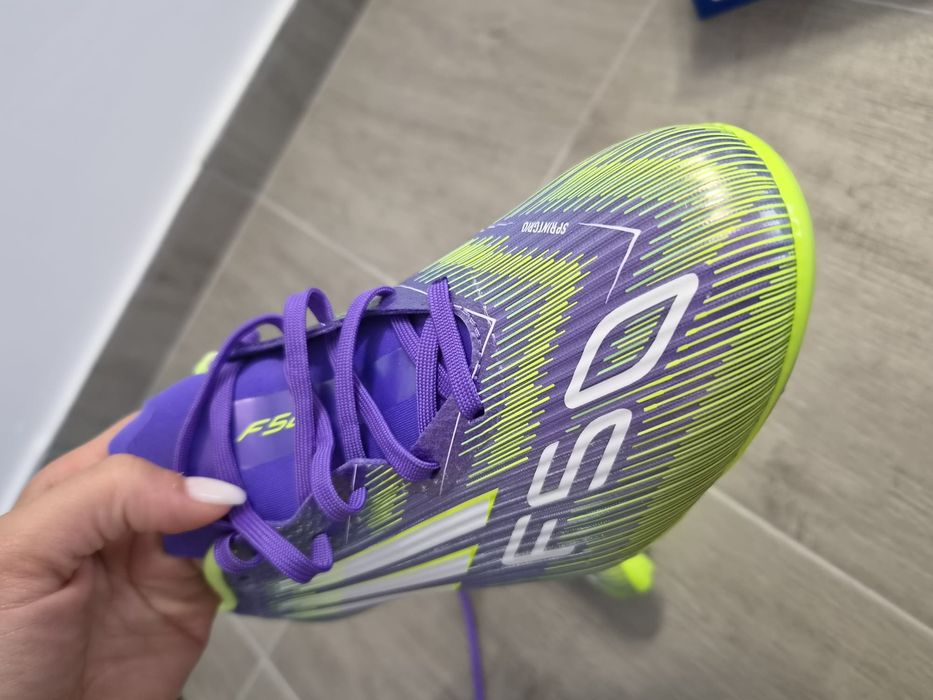 Ghete de fotbal F50 Elite