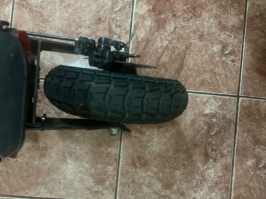 Trotinetă electrică