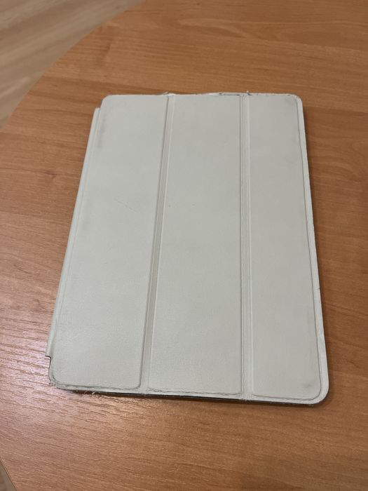 Продам IPad 2021 года