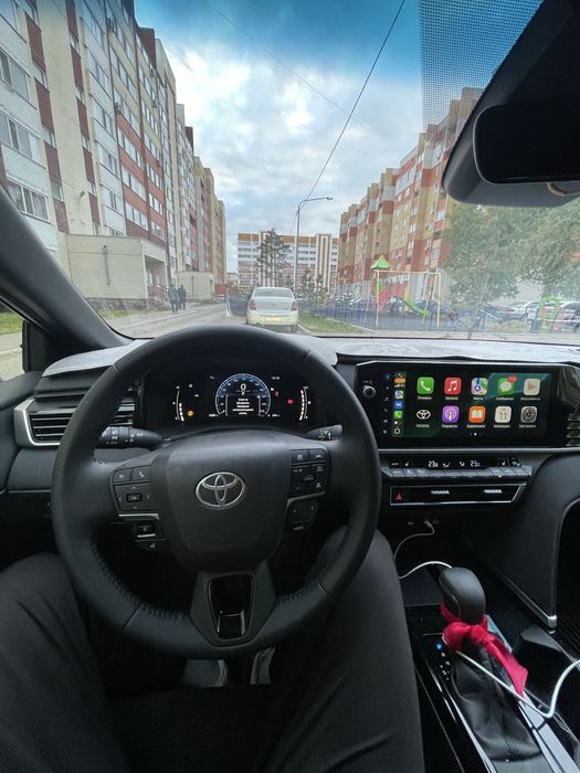 Прокат автомобиля с водителем
