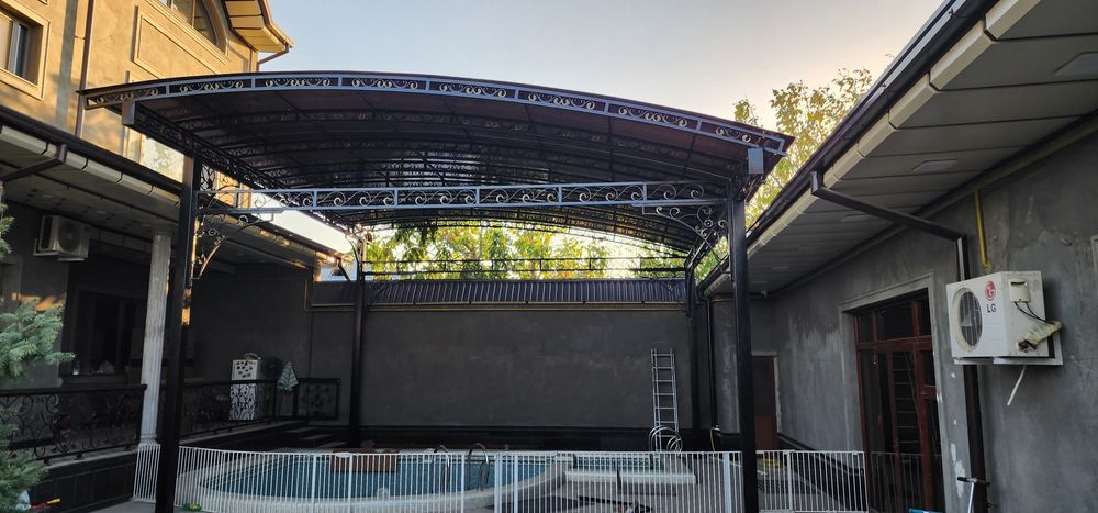 Навес кованый и хайтек  лексан