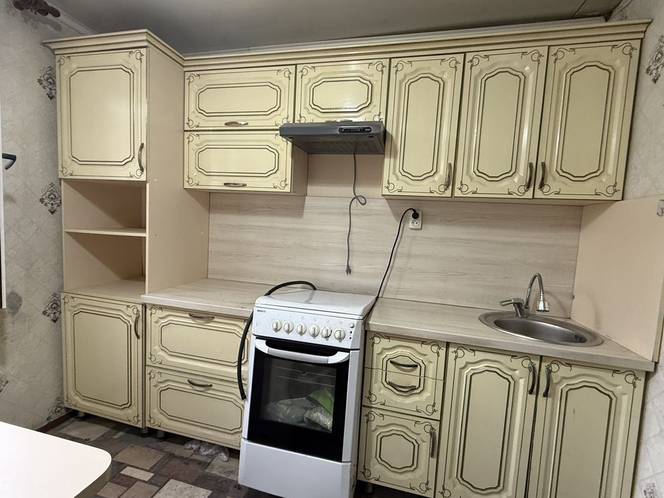 Продам кухонный гарнитур