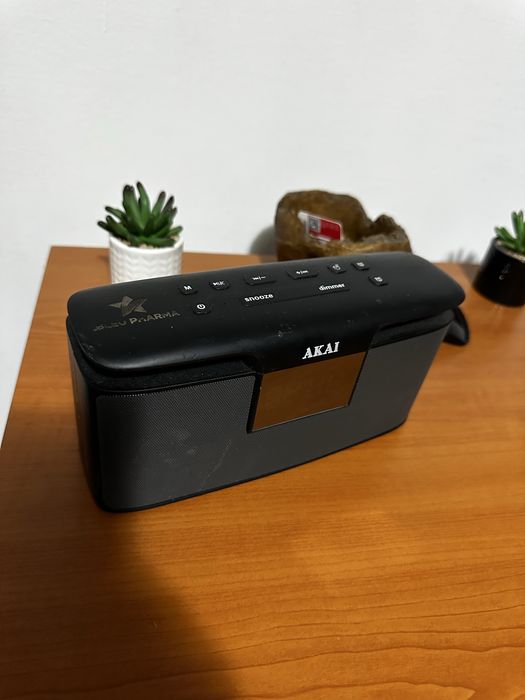Boxa AKAI in stare buna