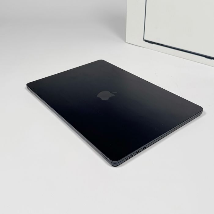 MacBook Air 15.3 M2 Midnight