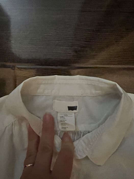 Легкая рубашка от Levis размер S новая