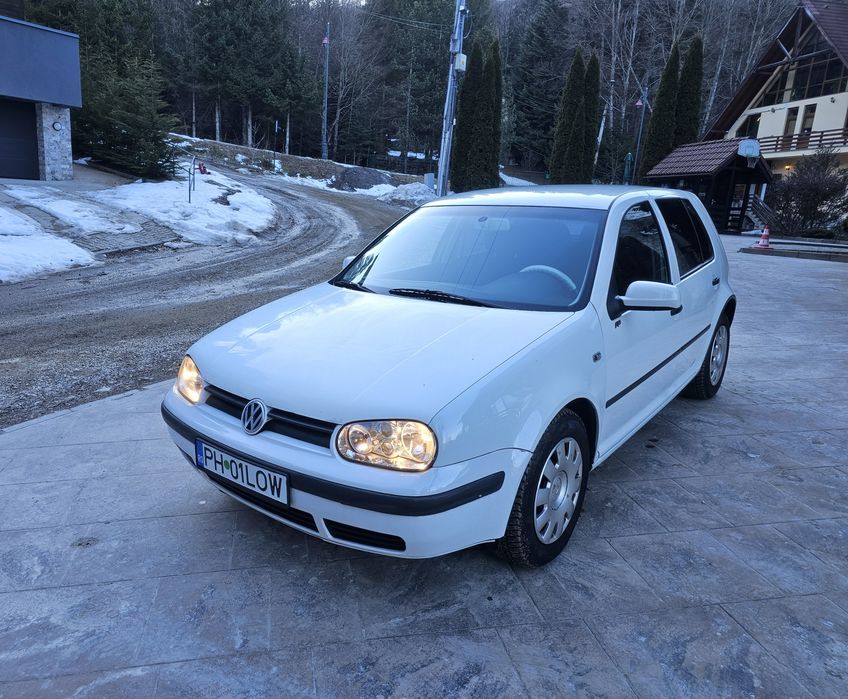Volkswagen Golf 1.6i Automat