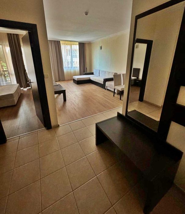 Продава се Двустаен апартамент в к.к. Слънчев бряг - 68 кв.м за 1067 €/кв.м - Снимка #3