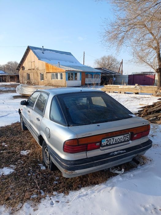 Галант седан под запчасть