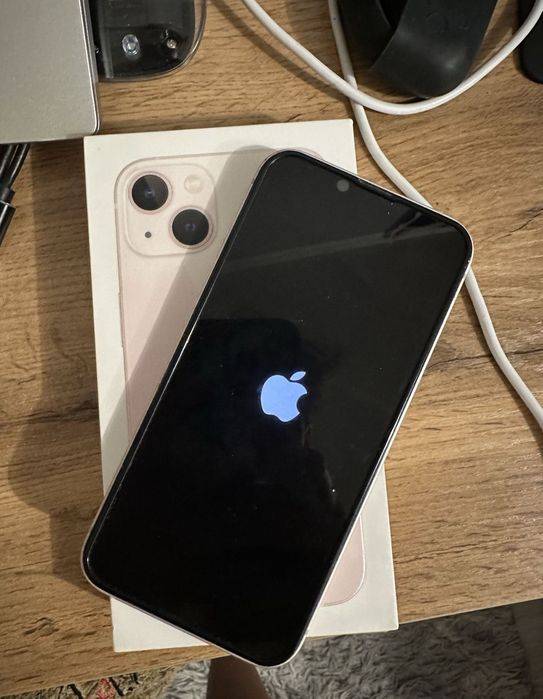 Айфон 13; 128 Gb Розовый