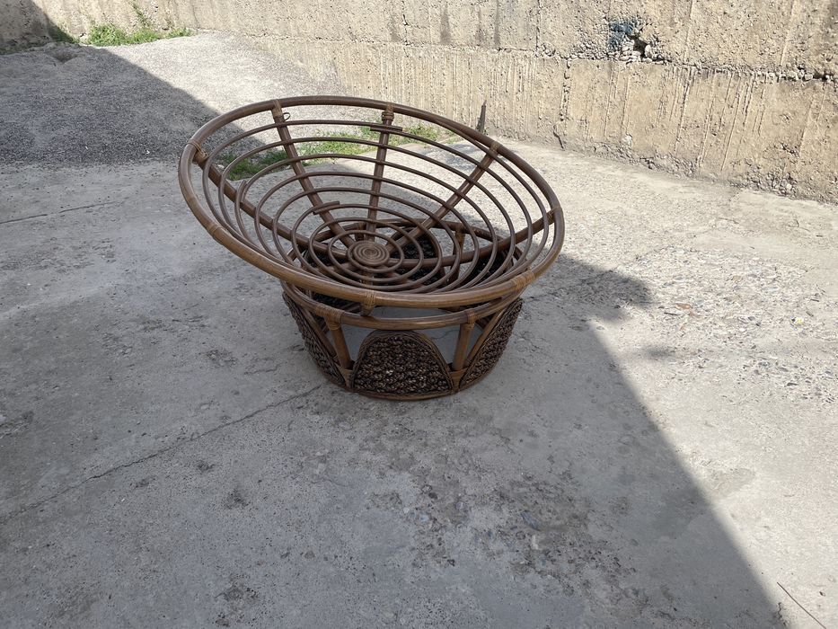 Кресло из ротанга
