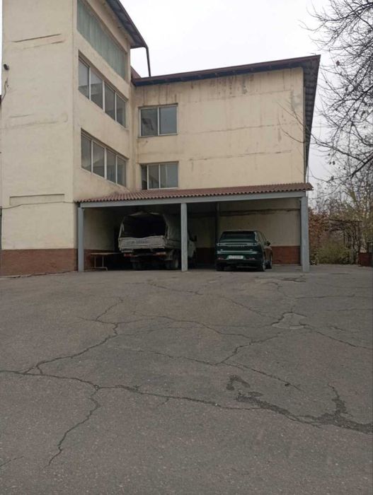 Чиланзар м-ро Алмазар ул.Бунед,(Чарбог) промзона завод,цех,пр-во 3 гек