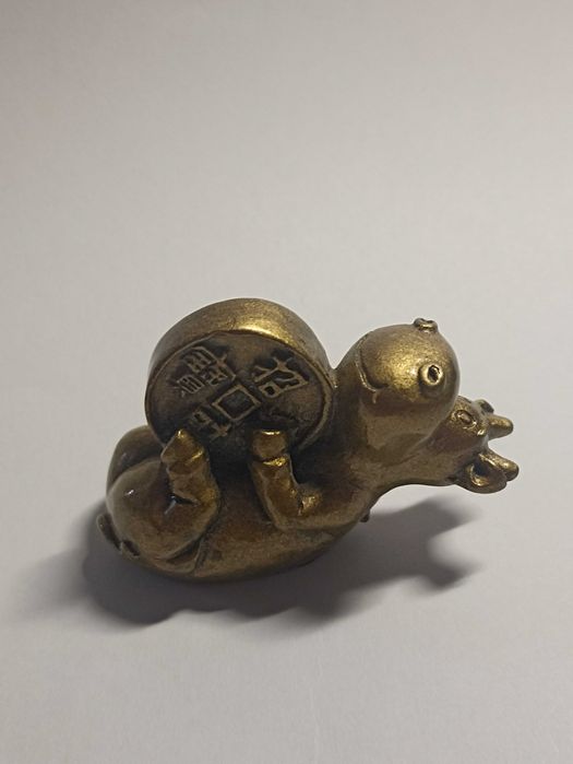 Статуэтка "Бык с монеткой"