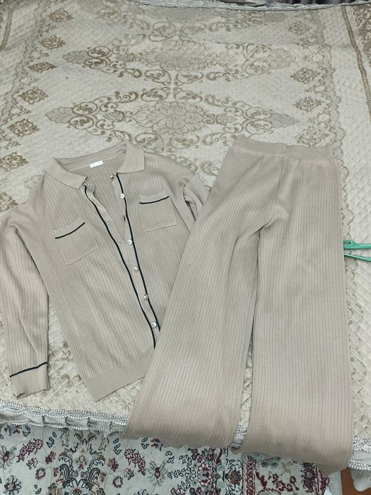 Костюмный двойка