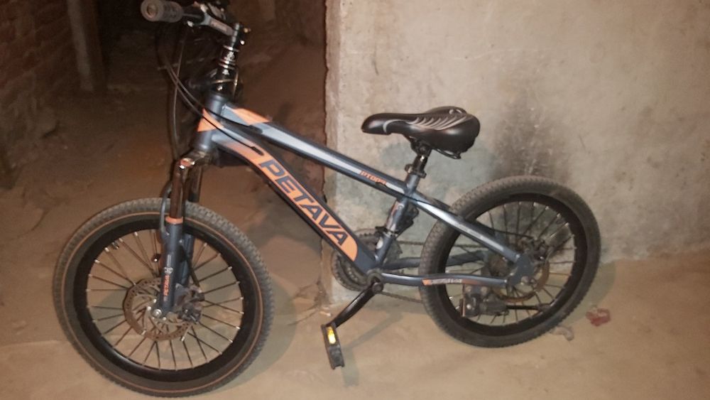 Продам велосипед в подарок детский скейт