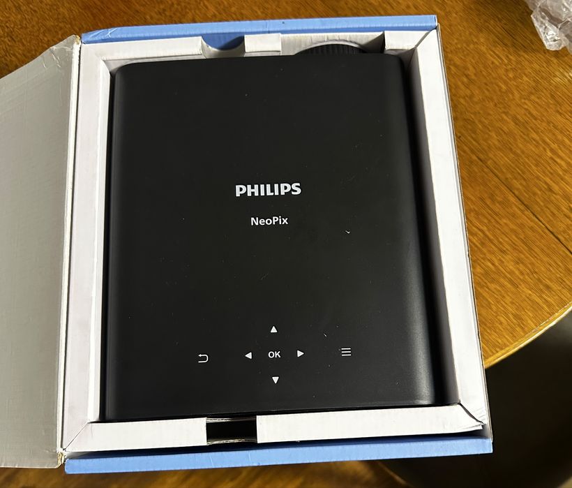 Videoproiector Smart Philips NeoPix320