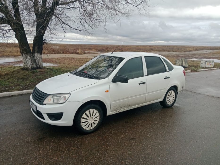 Продаю Lada Granta, 2015 год