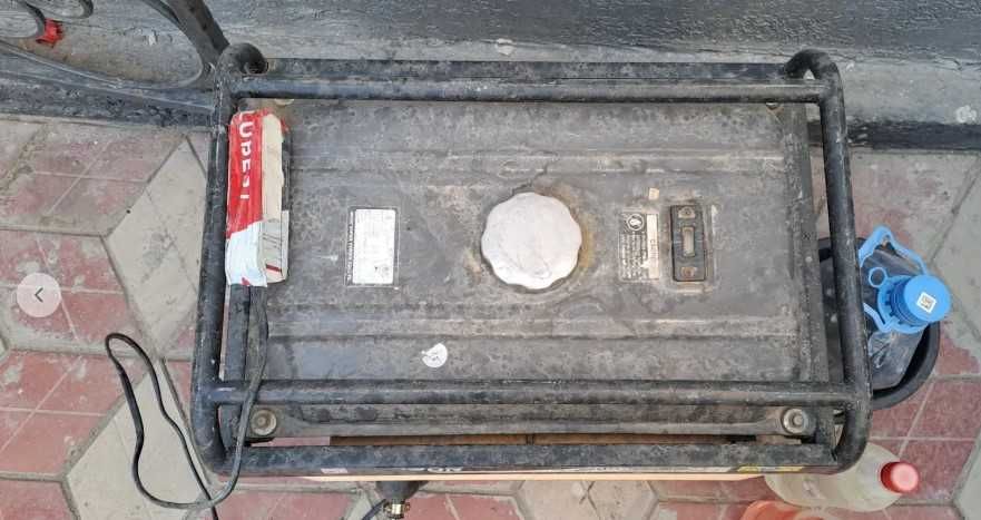 Generator Nemetskiy dvijok