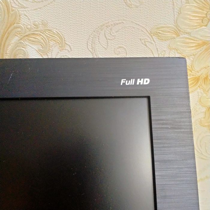 Продам новый телевизор Хундай. Диоганаль 65см