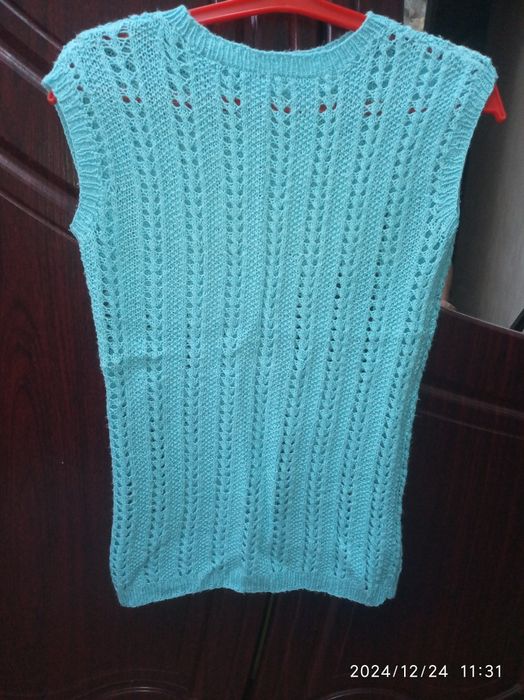 Жилетки на девочку