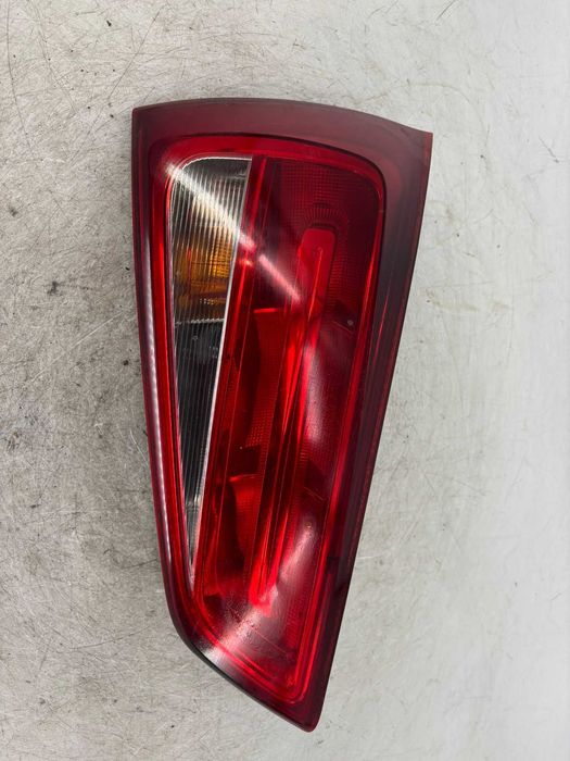 Stop stanga/dreapta Audi A1 an 2015