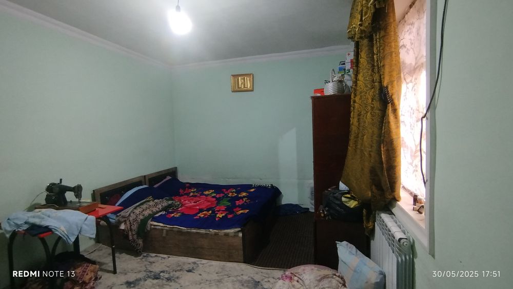 uy sotiladi (suv boʻyidagi uy)