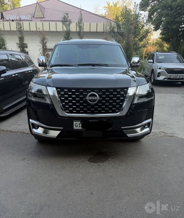 Nissan Patrol 2024 full platinum. Black