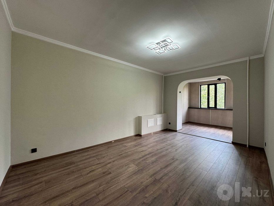 Продается 2/4/5 2 в 3 комн. квартира 68м² Ц-1 / Посольство Японии