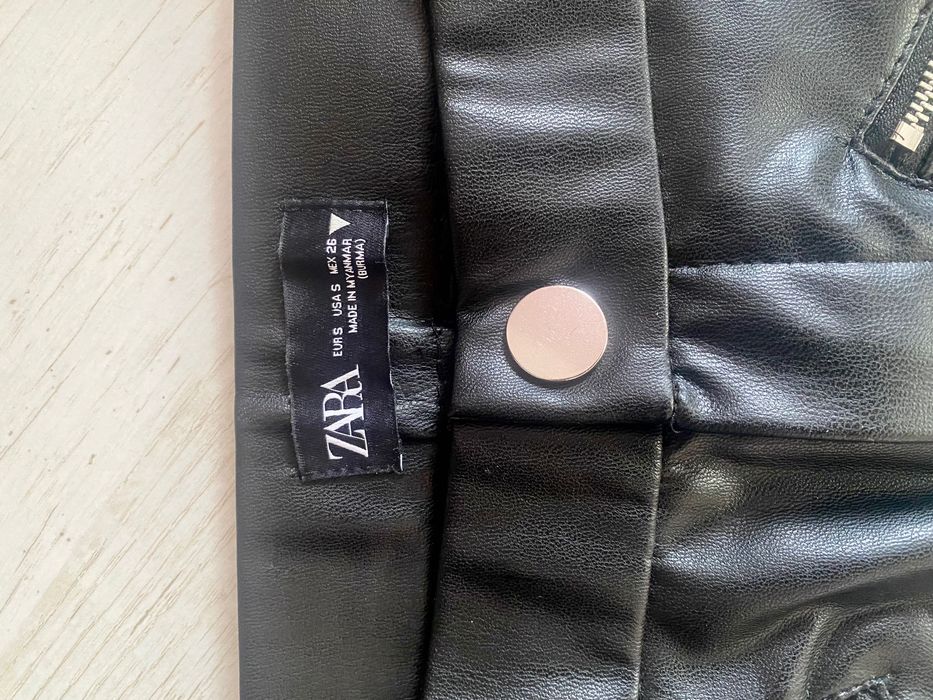 Кожен панталон ZARA