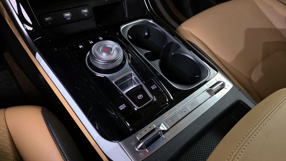 Kia Carnival 2021 | 7-Seater Signature | 29 903 km probeg