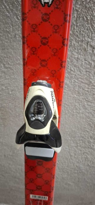 Skiuri, clapari, bete stare foarte buna