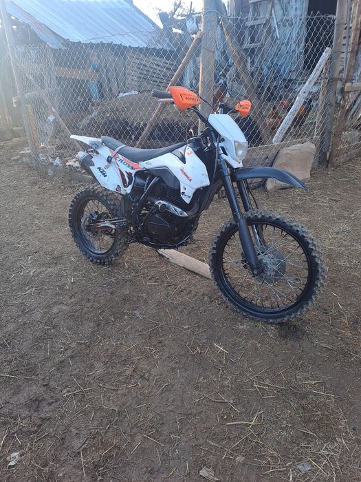Vand Cross Hurikan Nitro 250cc functional